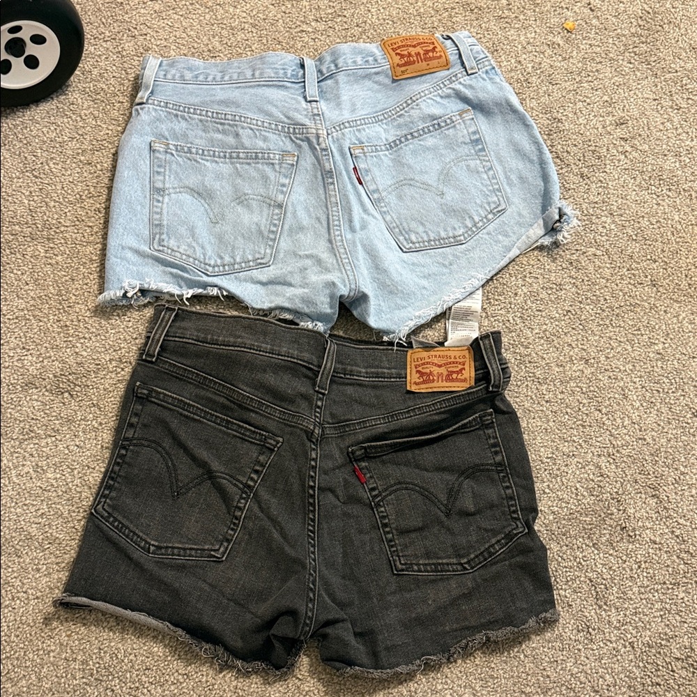 levi’s - Picture 2 of 4